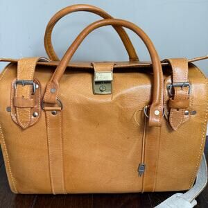 Vintage Leather Hard Sided Overnight Duffle Bag Camel Good Condition
